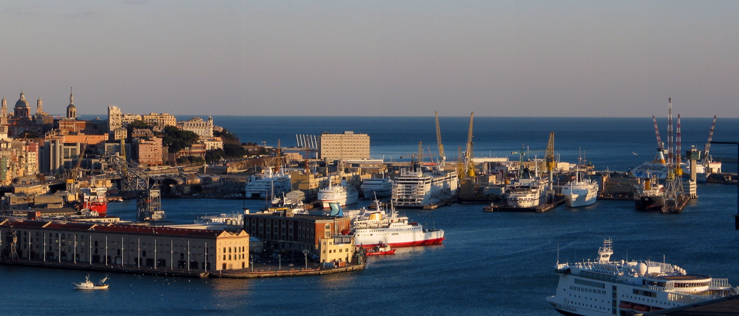 Genoa Port